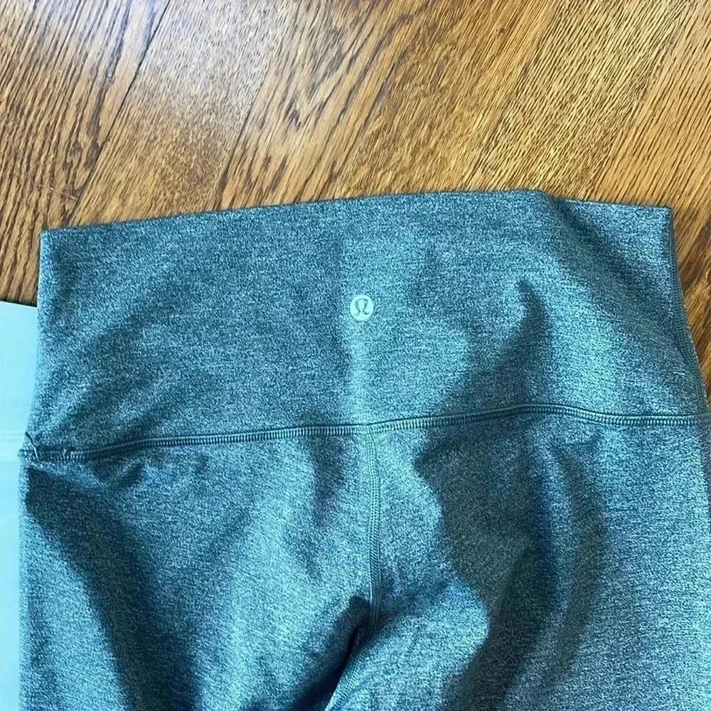 Lululemon I 8 - Picture 4 of 8